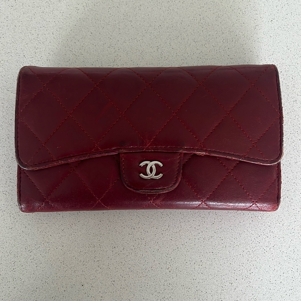 Red Flap Chanel Wallet